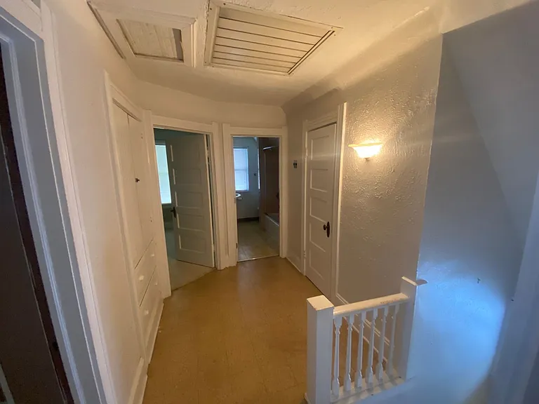 929 Norwood Ave — Photo 15