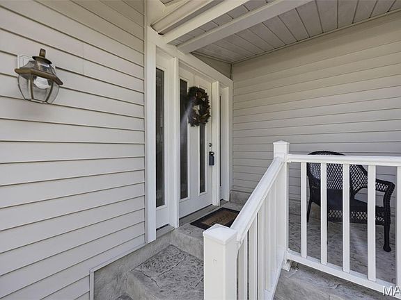 3rd image of 509 Aqua Ridge Dr