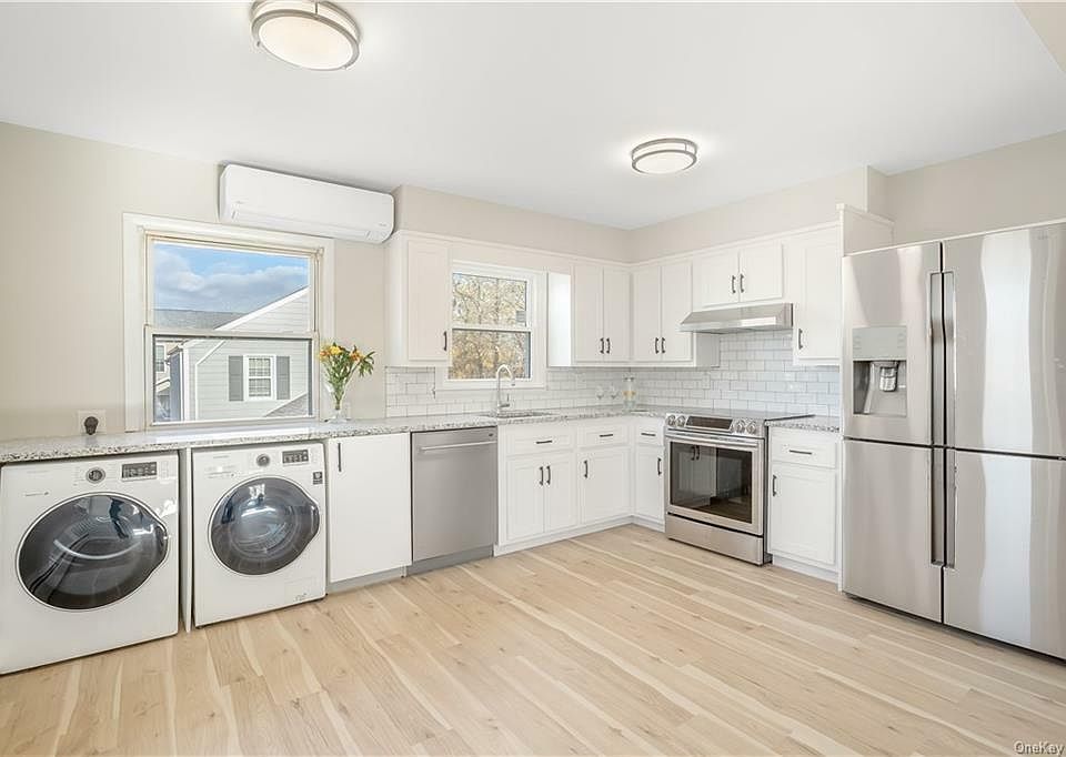 1st image of 46 Madison St Floor 2