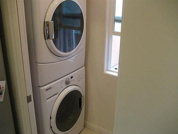 1335 Laundry