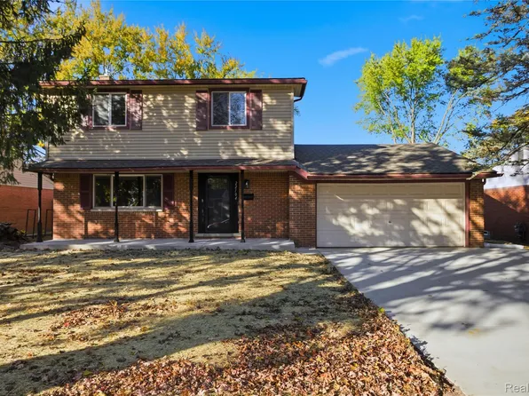 22104 Bernard St, Taylor, MI 48180