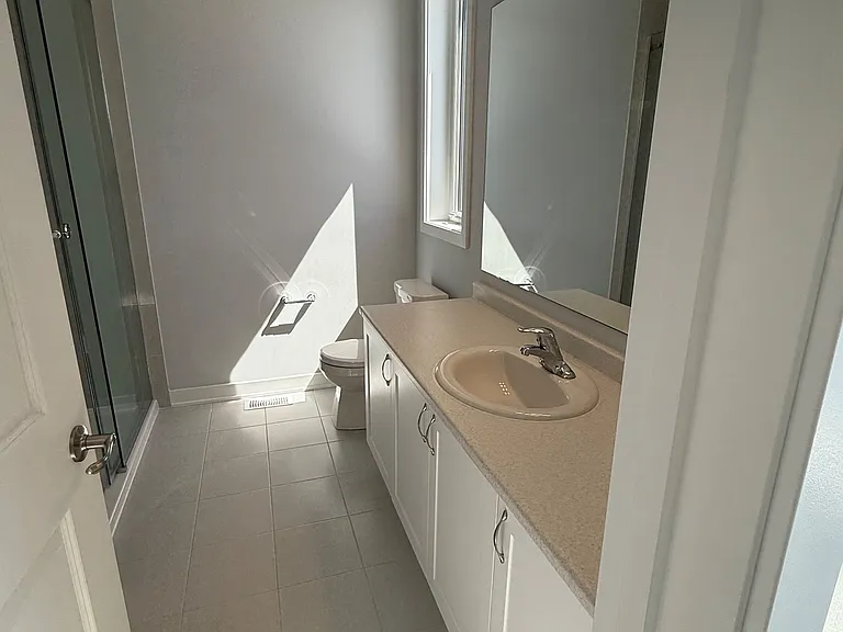 657 Bronze Copper Cres — Photo 24