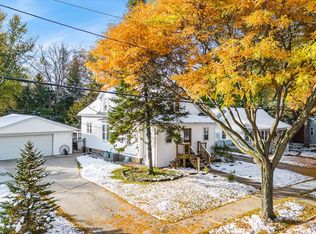 157 W Seymour St, Appleton, WI 54915