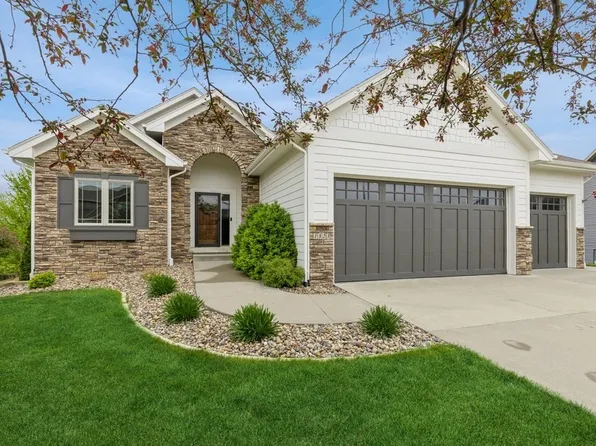 1323 Bailey Ct, Adel, IA 50003