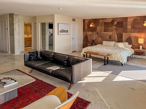 5th image of 7928 West Dr APT 510
