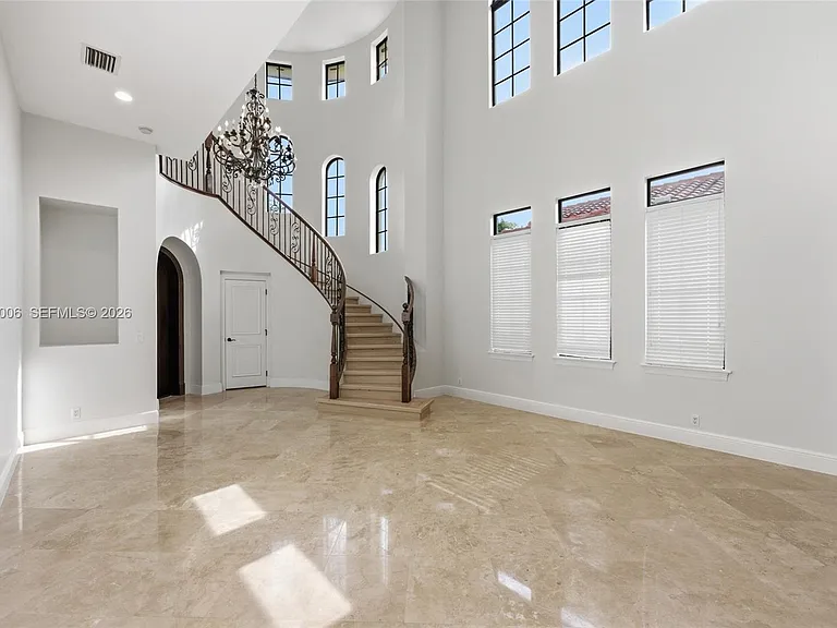 9564 Exbury Ct — Photo 5