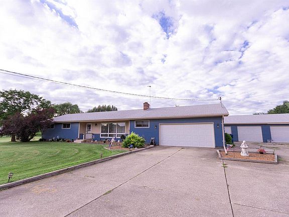 3rd image of 6706 E 109th Ave