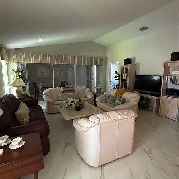 6225 Bellerive Ave #1504 — Photo 8