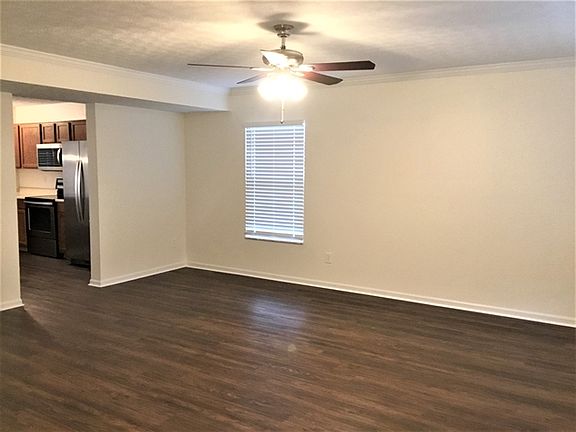 3rd image of 752 Kelton Crest Dr