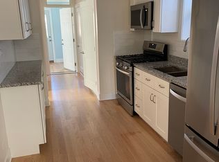 2454 W Huron St #2, Chicago, IL 60612
