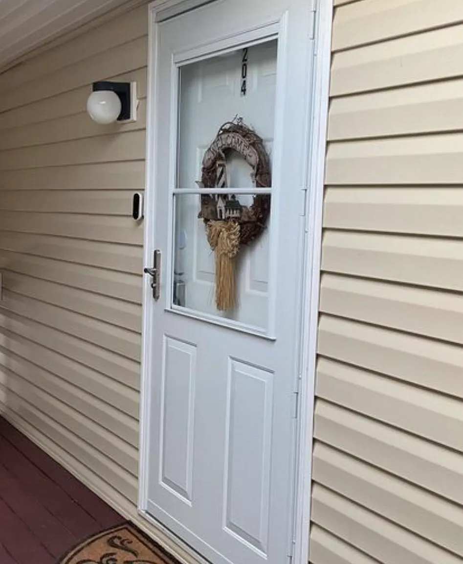 416 Bayshore Dr — Photo 1