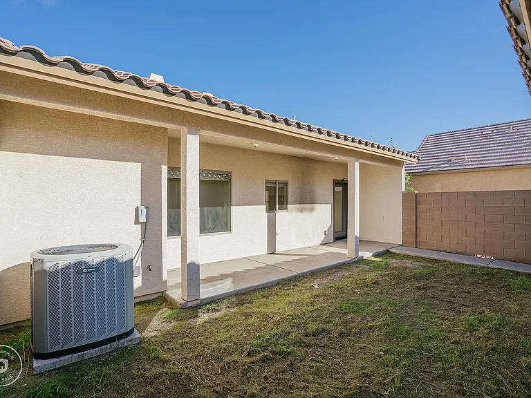 8971 W Northview Ave — Photo 16
