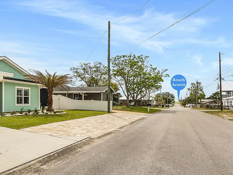 304 Casa Pl — Photo 3
