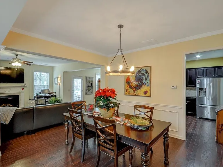 6035 Falls Landing Dr — Photo 7