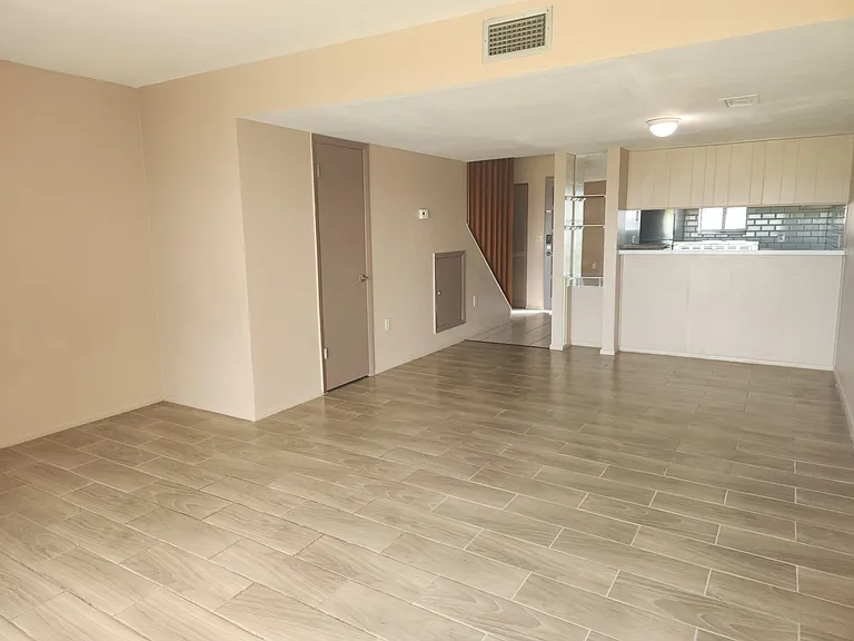 1836 N Crystal Lake Dr N #37 — Photo 1