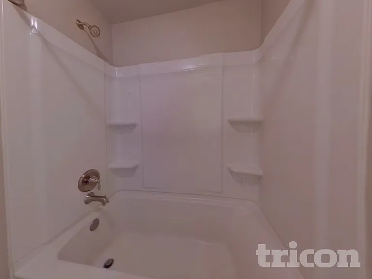 6410 Country Lake Rd — Photo 14