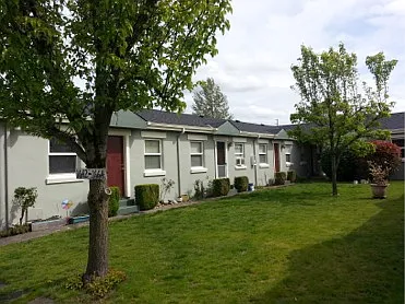 144-Rural Court — Photo 6