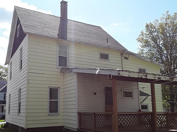 4th image of 26 Fancher Ave