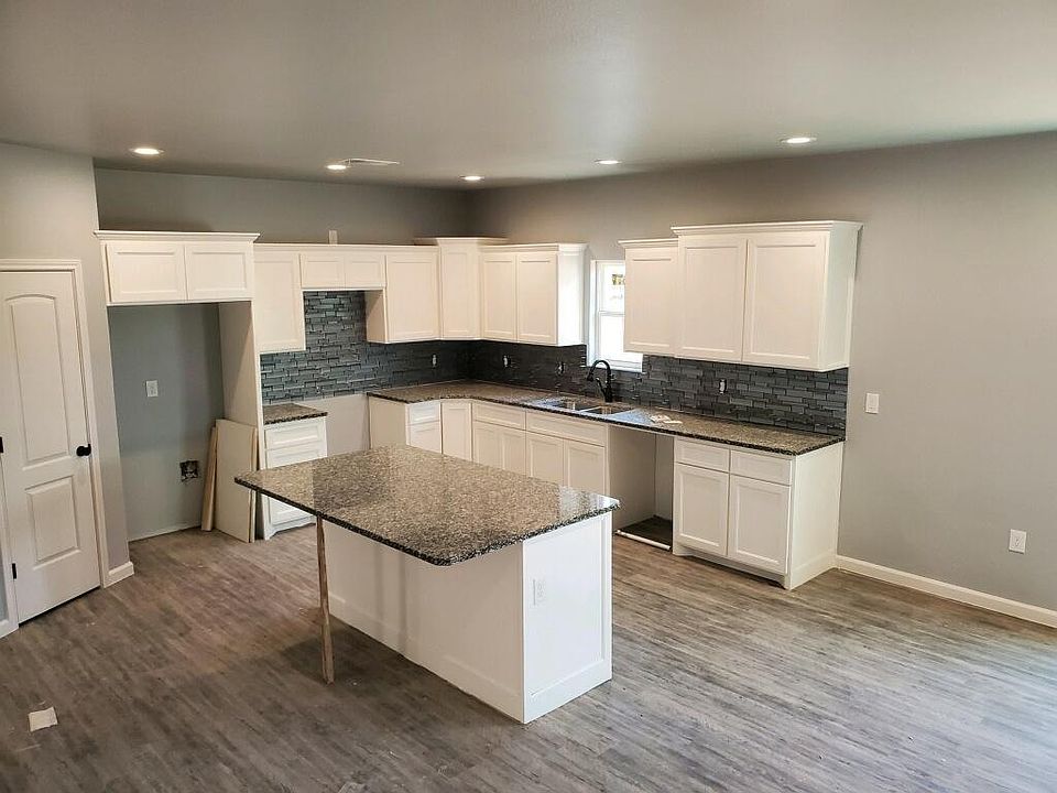 1st image of 3625 El Cajon Ave