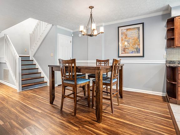 5th image of 2140 Fort Harrods Dr APT 36