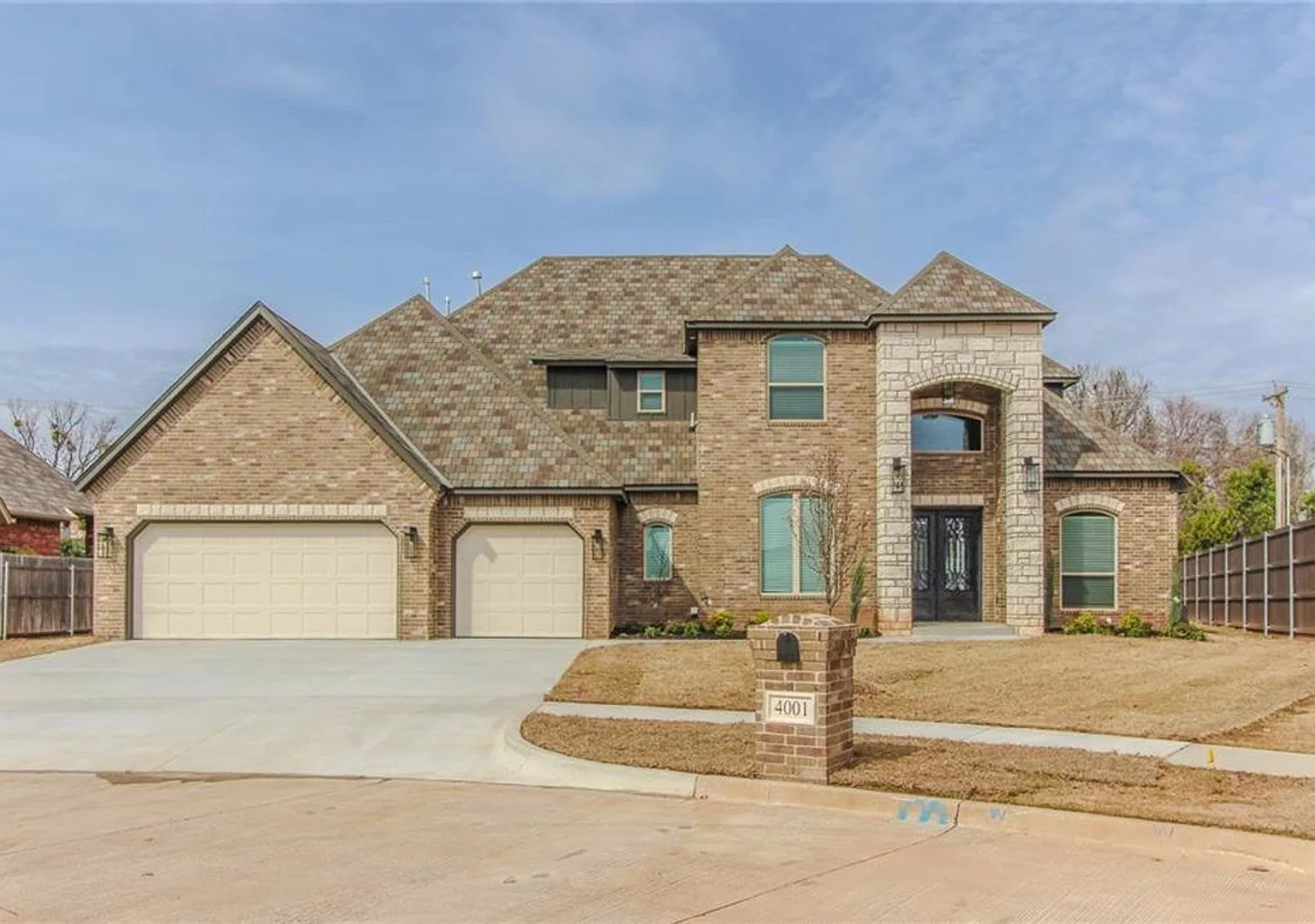 Beautiful Brookhaven Home! — Photo 1
