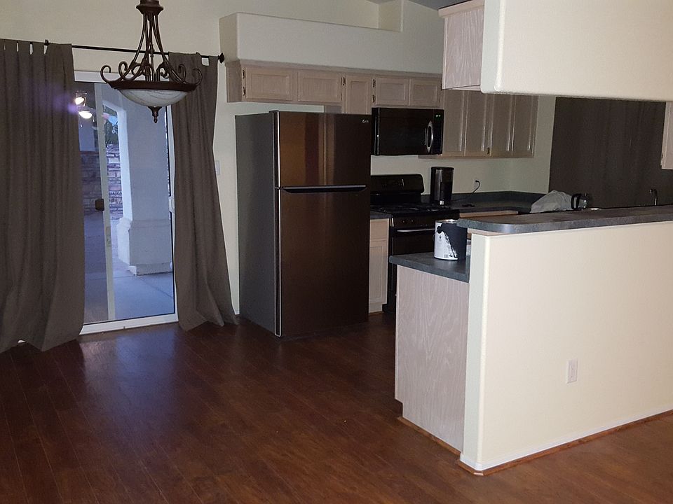 1st image of 14808 E 54th Dr