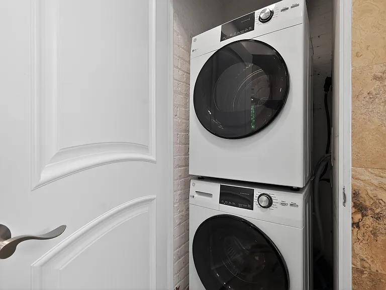 In unit washer dryer stack.