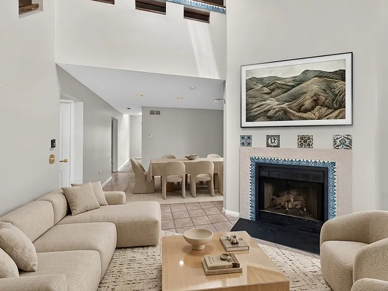 333 Basswood Cir — Photo 16