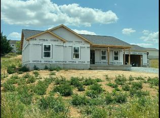 12168 Red Hawk Dr, Waynesboro, PA 17268