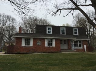 4304 E 110th St, Kansas City, MO 64137