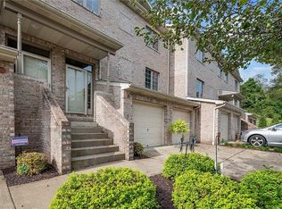 103 Bridgewater Dr, Oakdale, PA