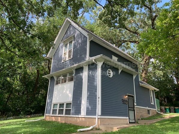 411 Wellington Ave APT 2