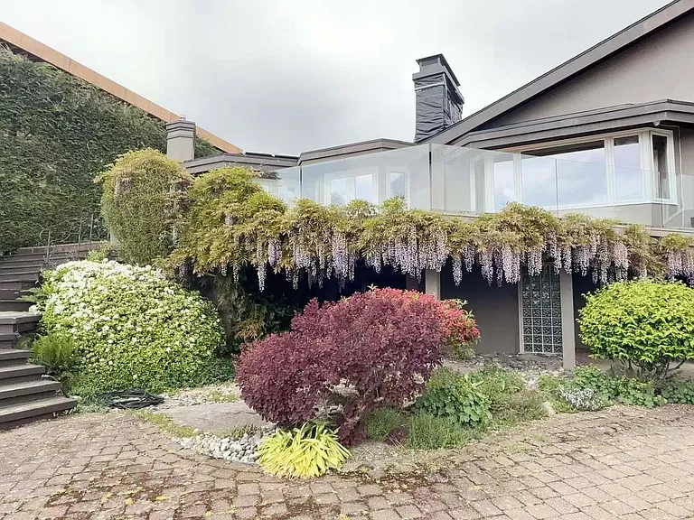 1105 Eyremount Dr — Photo 18