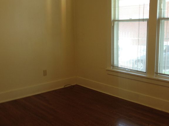 4th image of 518 E 9th St
