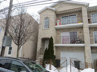 23 Hecker St, Newark, NJ 07103