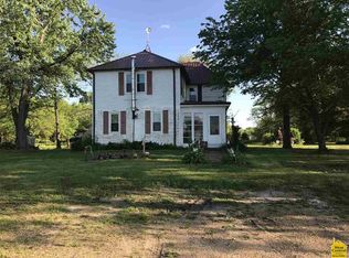 31620 Rose Rd, Sedalia, MO 65301