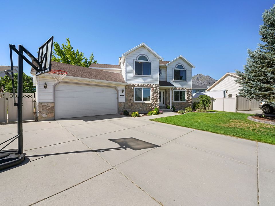 1st image of 4684 W 9980th St N