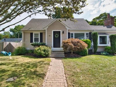44 Bellevue St, Dartmouth, MA, 02747