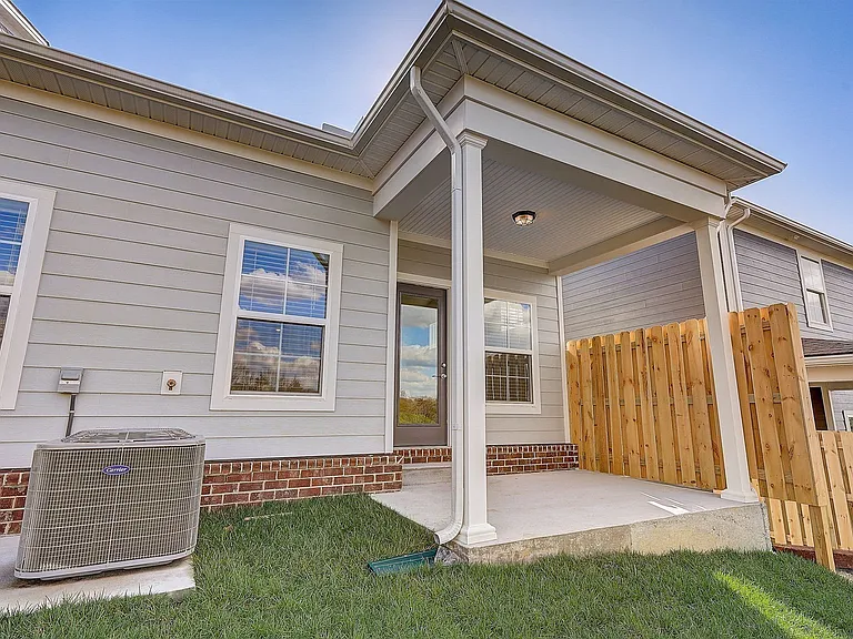 3049 Orangery Dr — Photo 19