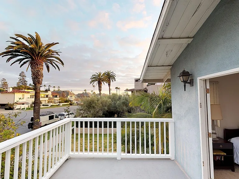1104 Isabella Ave — Photo 25