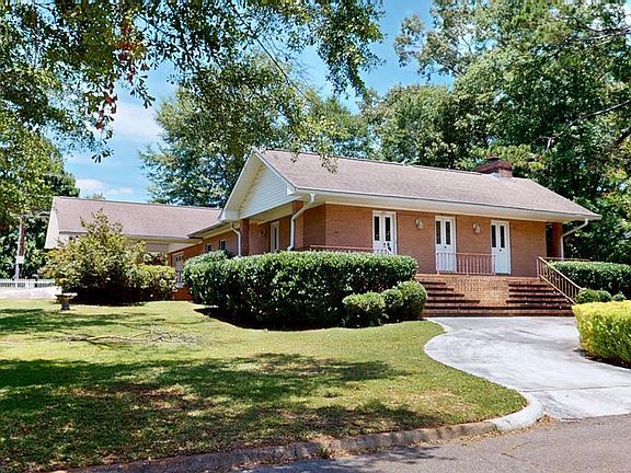 4th image of 101 Boxwood Ct