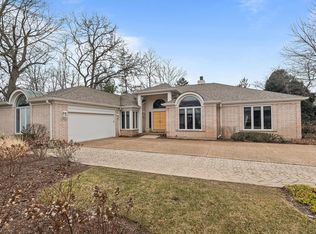 1730 Lilly Ct, Highland Park, IL
