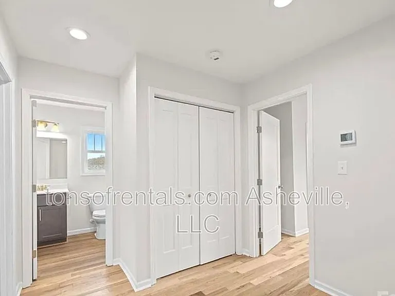 7 Berry Crest Ln — Photo 12