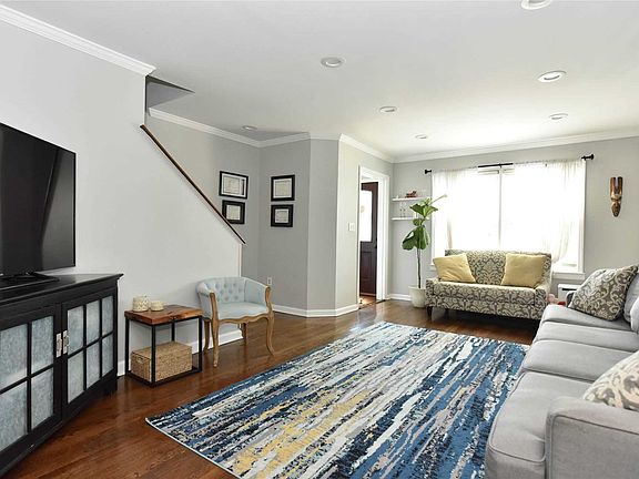 3rd image of 8643 256th St