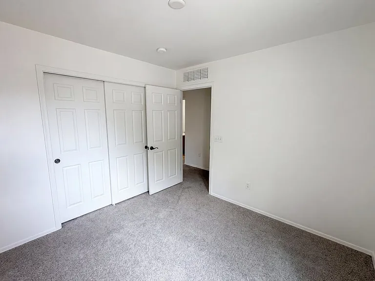 1018 E Lyle Canyon Dr — Photo 12
