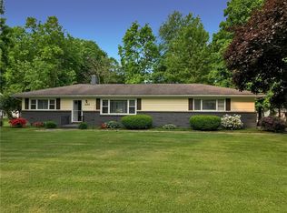1154 Boyer Rd, Erie, PA 16511