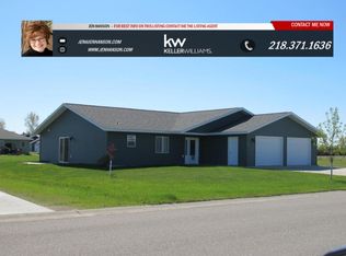 821 8th Ave SW, Perham, MN 56573