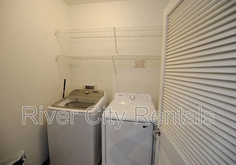8539 Gate Pkwy W #1736 — Photo 16