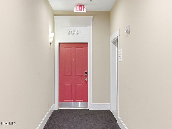 4th image of 709 N 4th Street Ste 205
