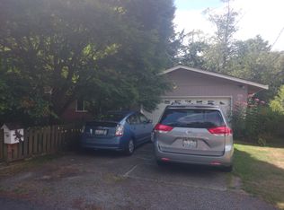 11815 11th Ave NW, Seattle, WA 98177